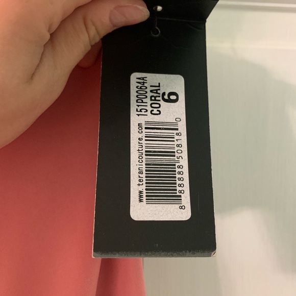 Terani couture - Picture 7 of 7